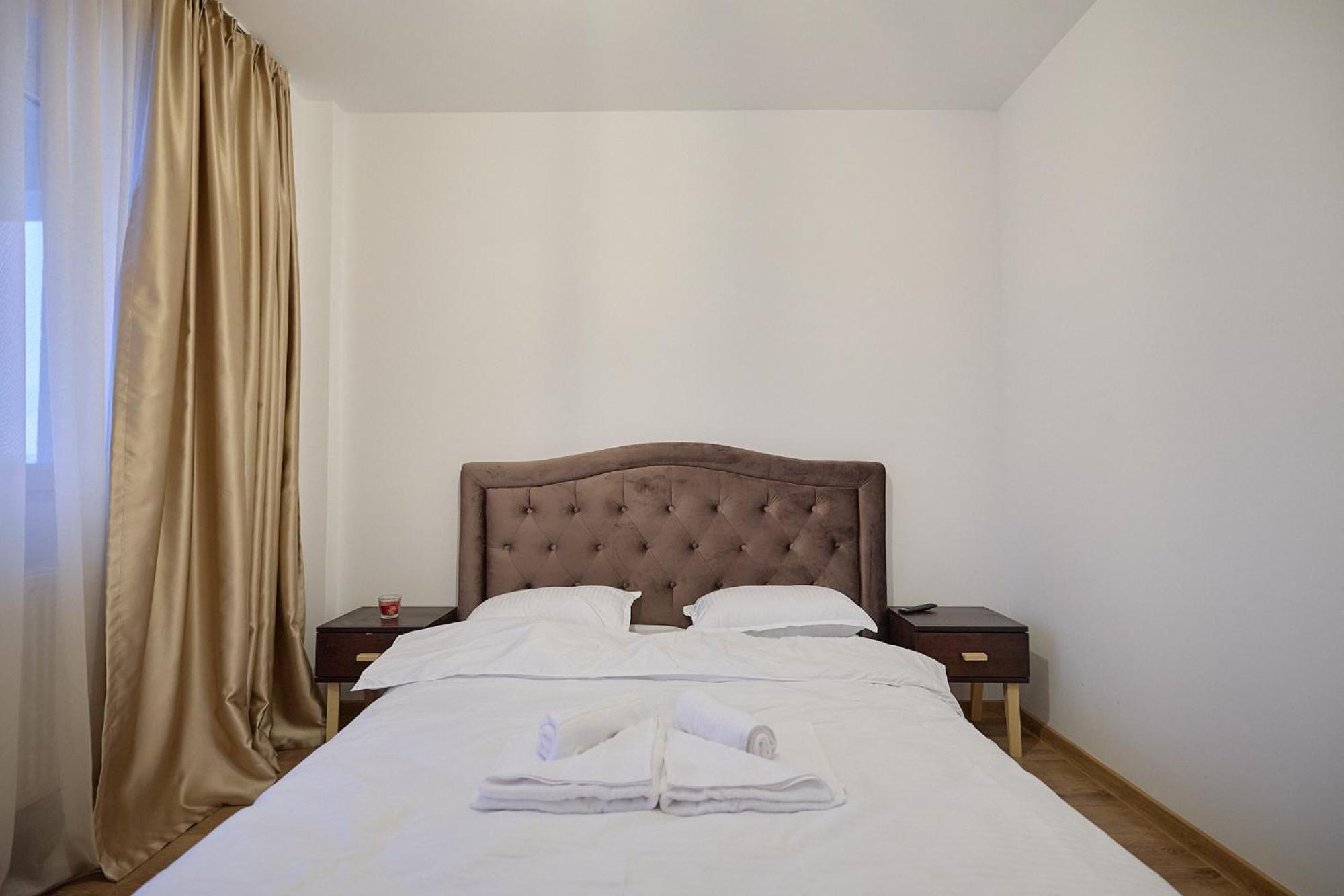 Cozy Collection Apartments At Palas Mall Iasi Buitenkant foto