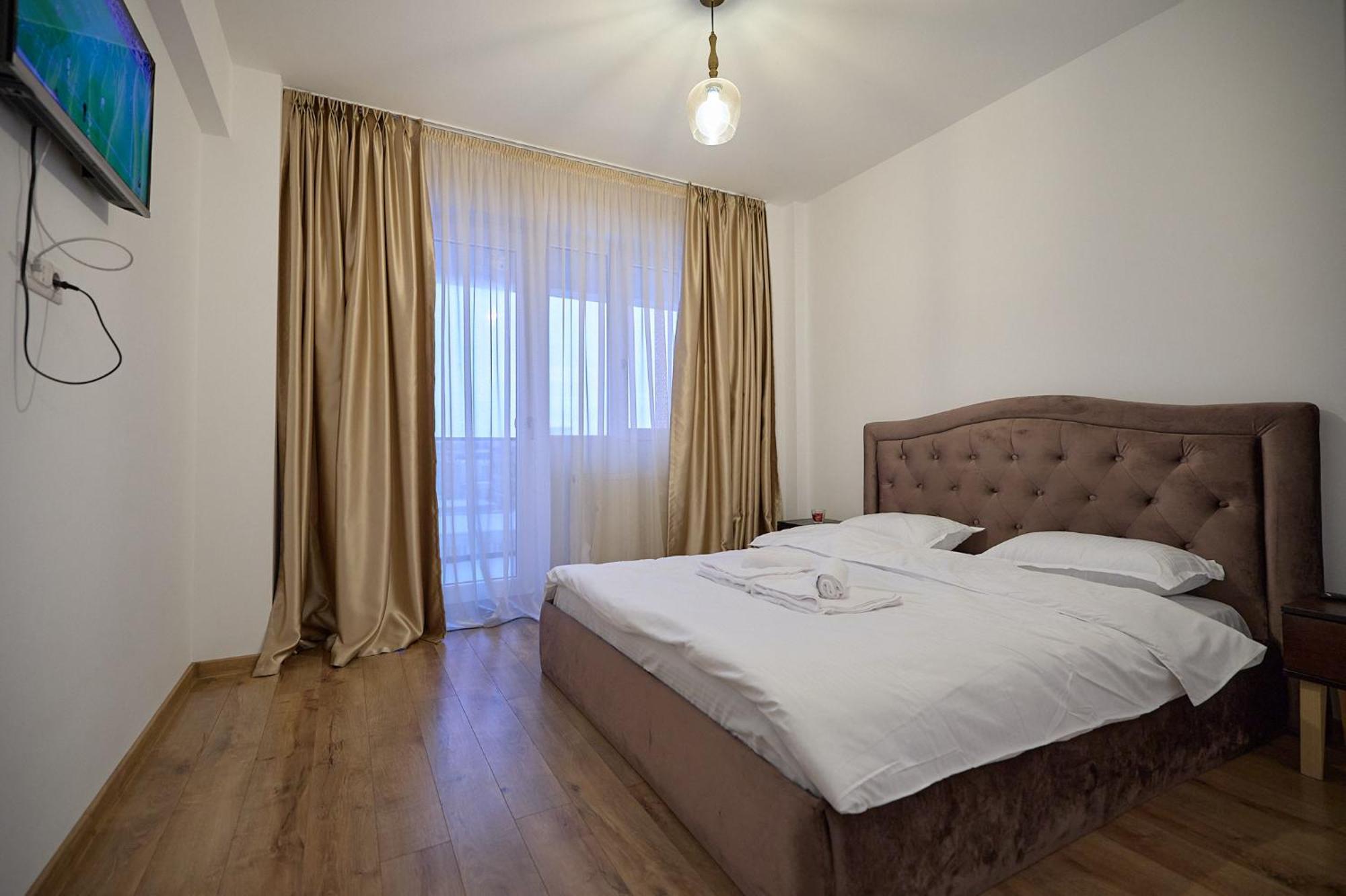 Cozy Collection Apartments At Palas Mall Iasi Buitenkant foto